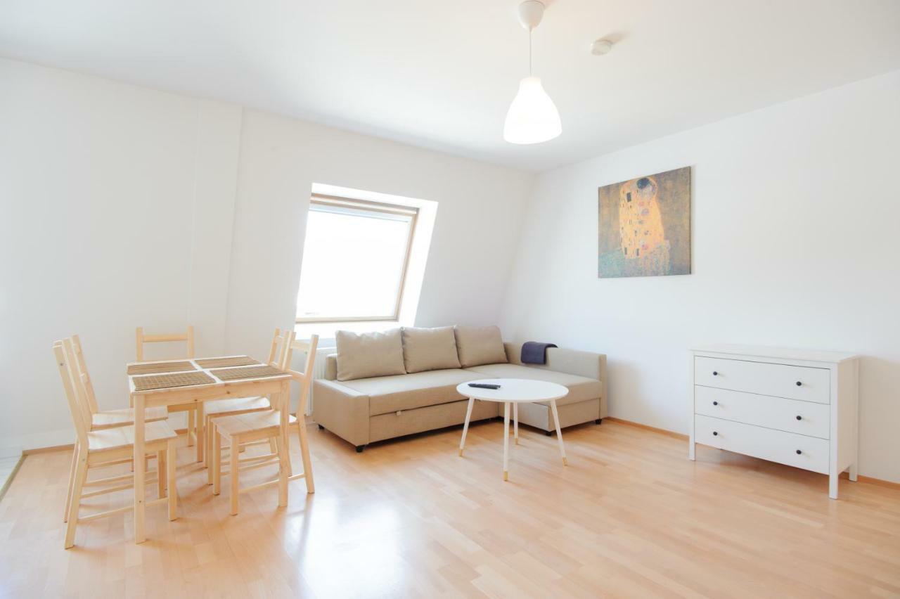 Central Living Apartments - Rathaus Βιέννη Εξωτερικό φωτογραφία